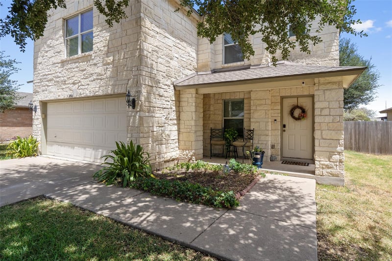 Virtual tour of 4010 Kings Canyon Dr