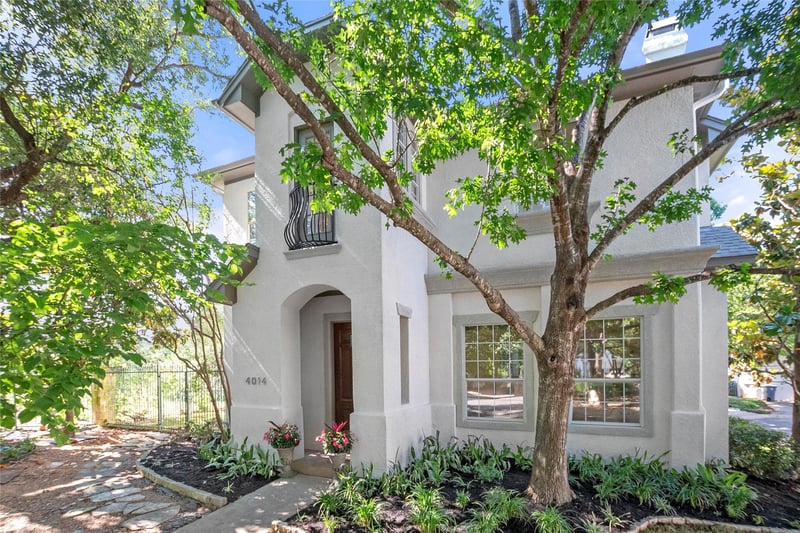 Virtual tour of 4014 Gaines CT