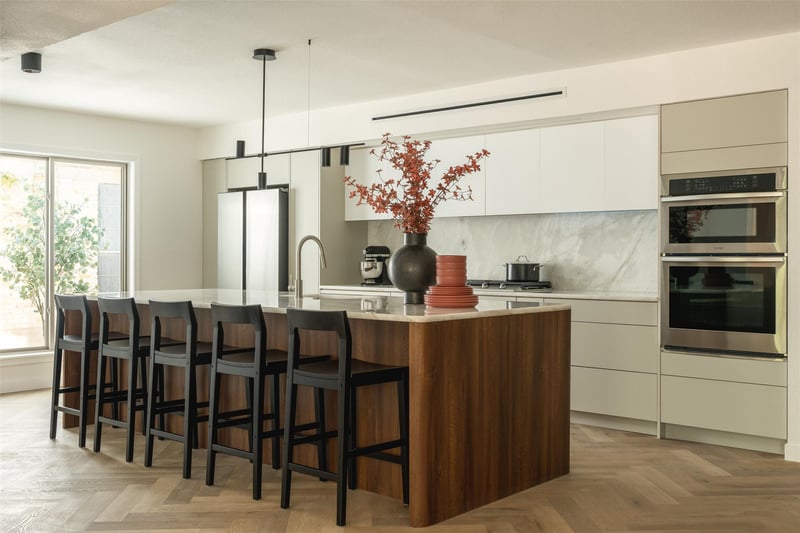Virtual tour of 4014 Greystone DR