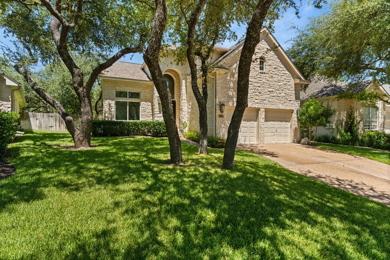 Virtual tour of 4027 Sable Oaks DR