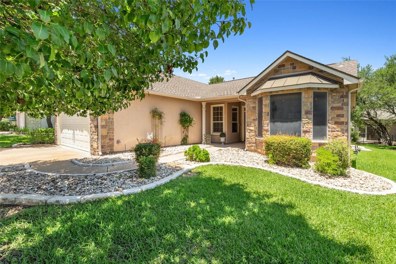Virtual tour of 403 Dove Hollow TRL