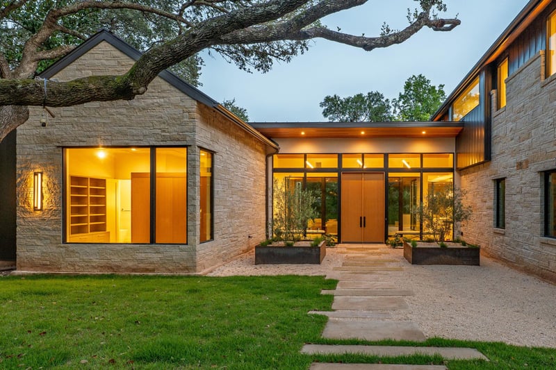 Virtual tour of 405 Honeycomb RDG