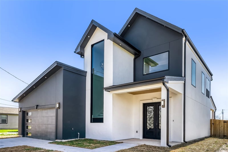 Virtual tour of 406 E Carrie Manor St