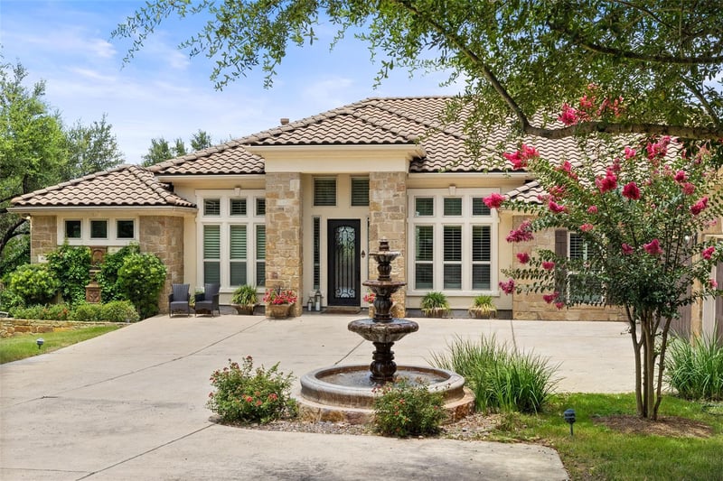 Virtual tour of 407 Bella Montagna Cir