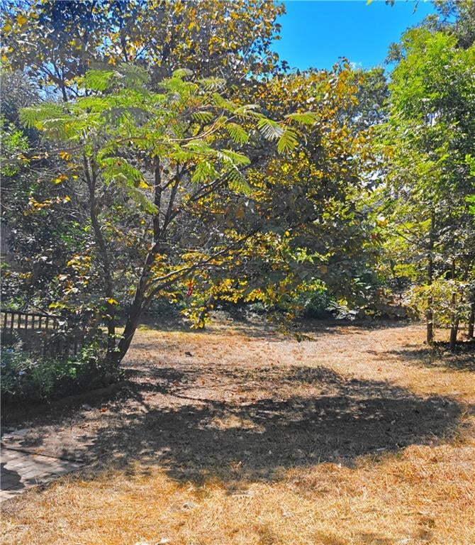 Virtual tour of 407 Cherry Hill DR Unit #21B