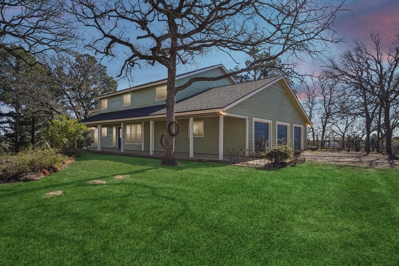 Virtual tour of 407 Country LN