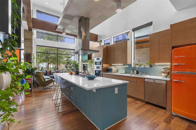 Virtual tour of 408 Starlight Village LOOP