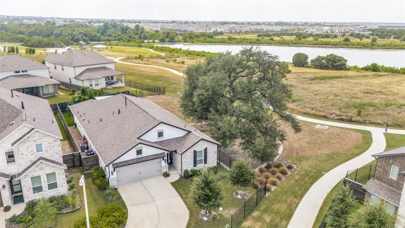 Virtual tour of 409 Gridiron CV