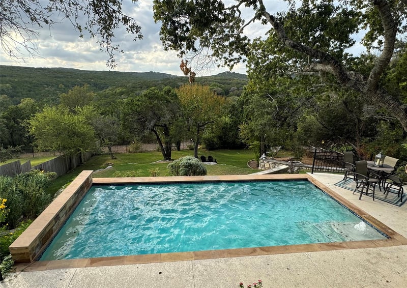 Virtual tour of 4100 Love Bird LN