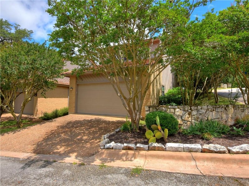 Virtual tour of 4102 Creek Ledge Unit #100