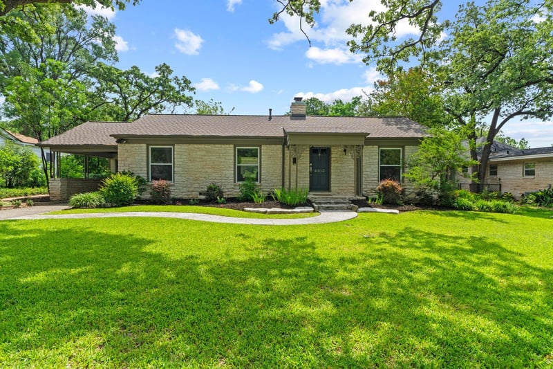 Virtual tour of 4103 Bradwood Rd