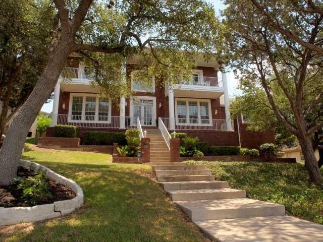 Virtual tour of 4105 Love Bird LN