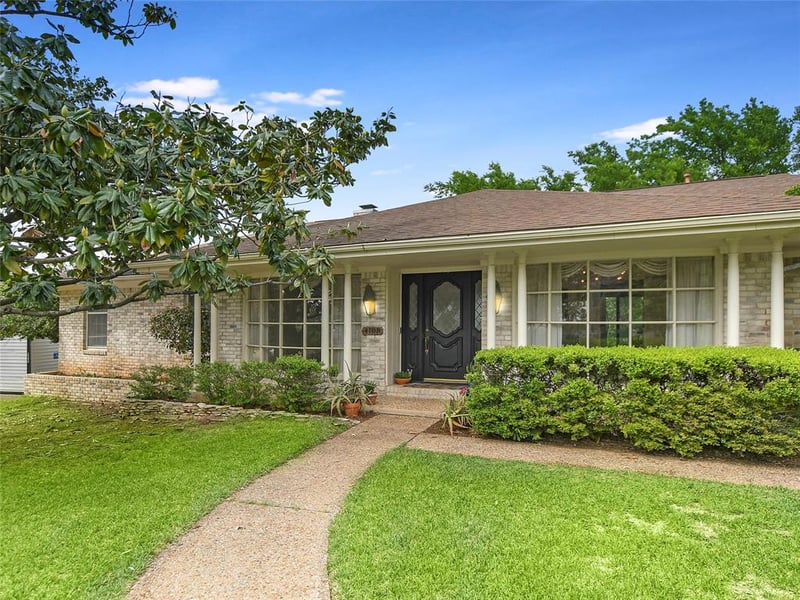 Virtual tour of 4108 Cat Mountain DR