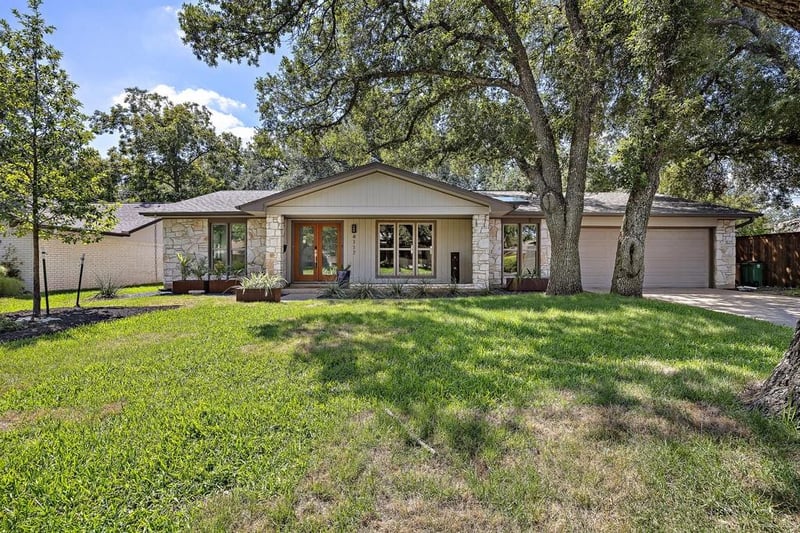 Virtual tour of 4117 Paint Rock DR