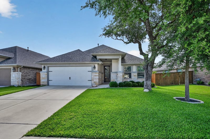 Virtual tour of 4119 Kingsley Ave