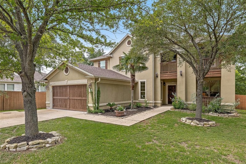 Virtual tour of 412 Angel Oak St