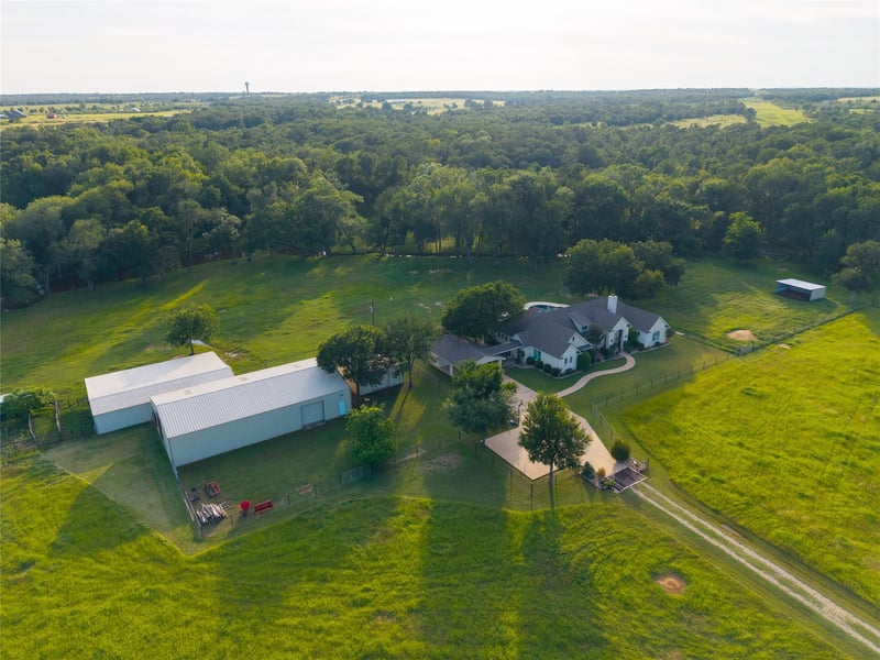 Virtual tour of 4140 County Road 467
