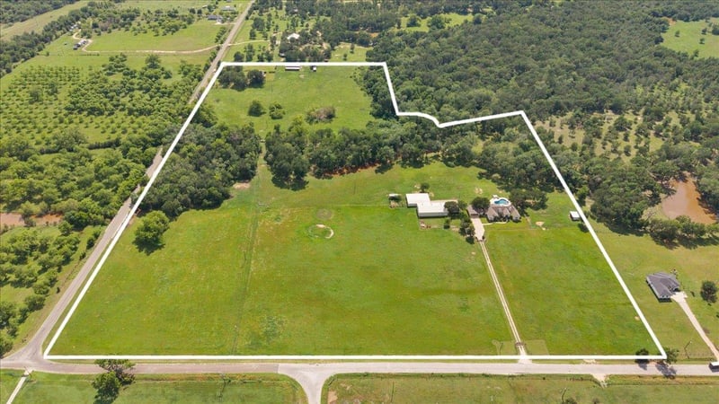 Virtual tour of 4140 County Road 467