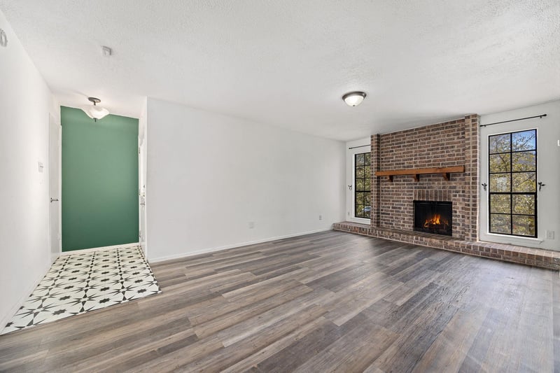 Virtual tour of 4159 Steck Ave Unit #235