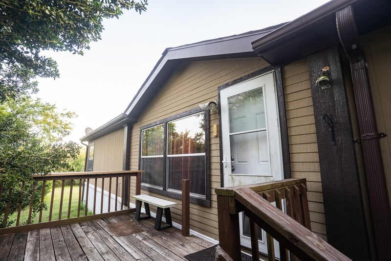 Virtual tour of 417  Hidden Oaks Dr