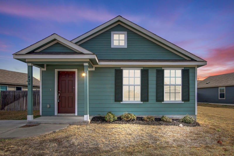 Virtual tour of 420 Halfmoon DR