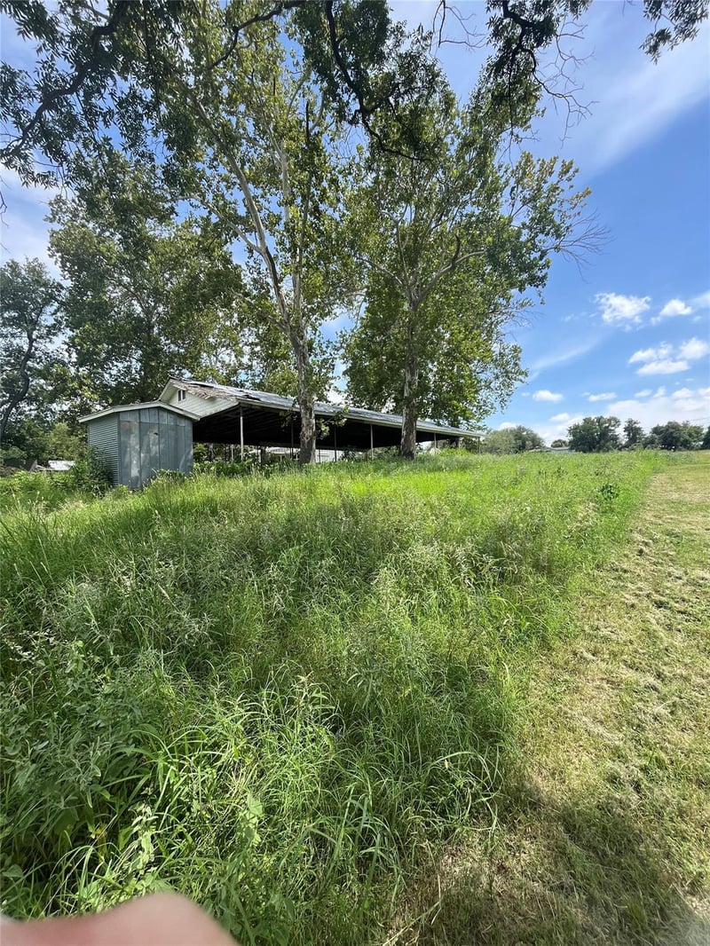 Virtual tour of 420 Rocky Rd