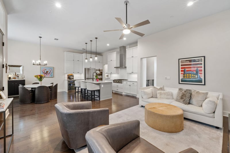 Virtual tour of 4205 Elevator Dr