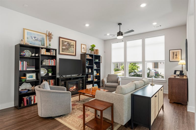 Virtual tour of 4207 Margarita St