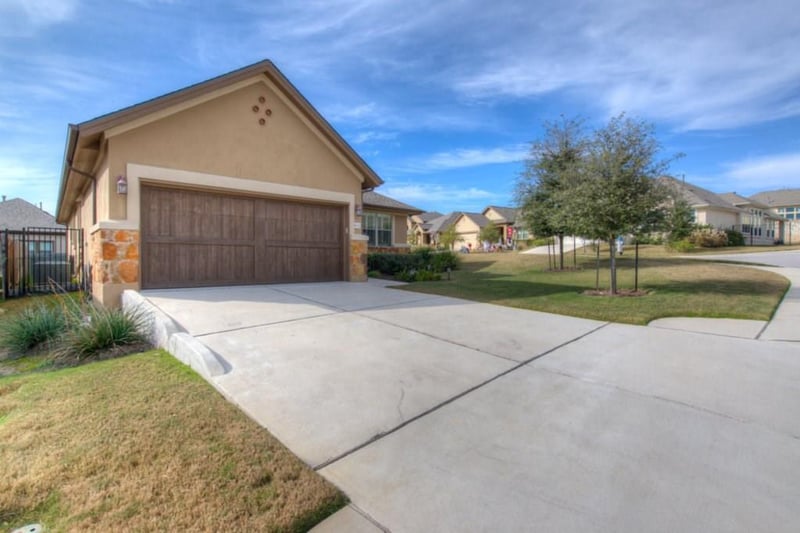 Virtual tour of 4212 Tambre BND