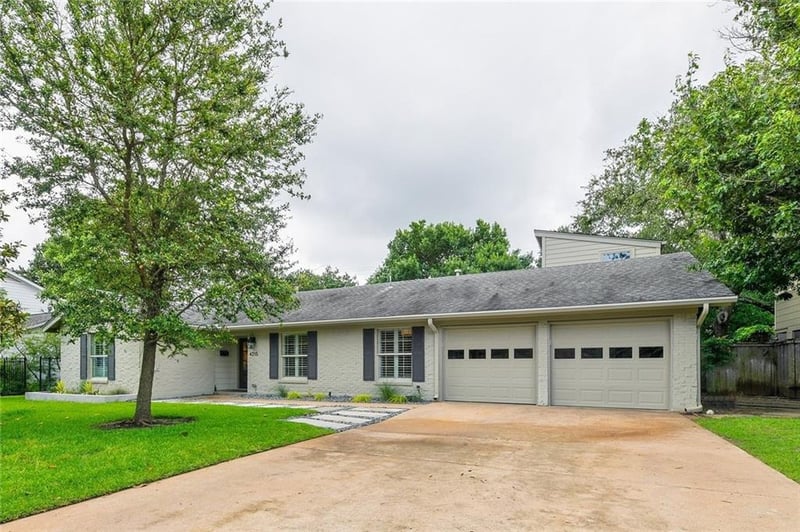 Virtual tour of 4215 Bamford DR