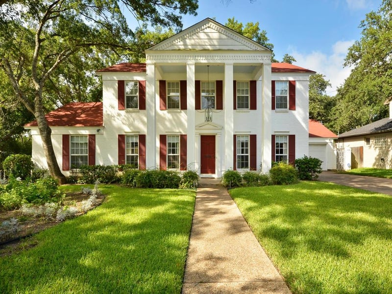 Virtual tour of 4215 Lostridge Dr