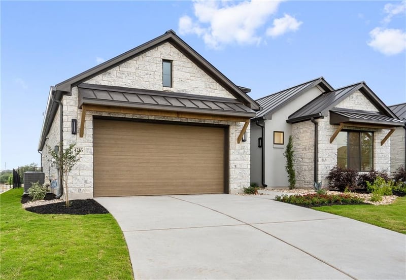 Virtual tour of 4216 Tamerind DR