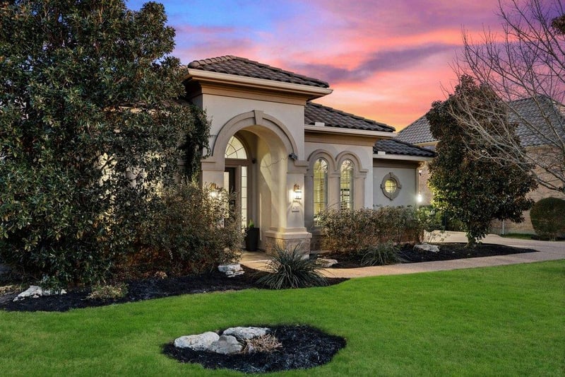 Virtual tour of 4217 Vail Dv