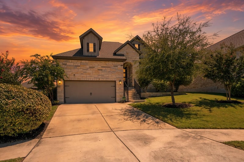 Virtual tour of 4221 Mercer RD