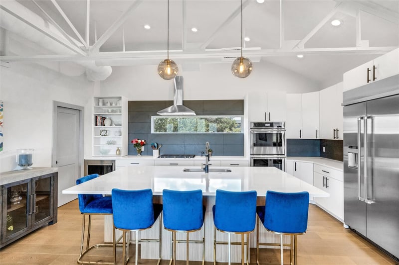 Virtual tour of 4227 Eck LN
