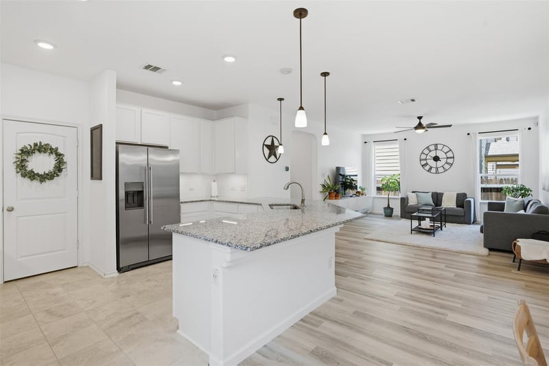 Virtual tour of 425 Conchillos DR