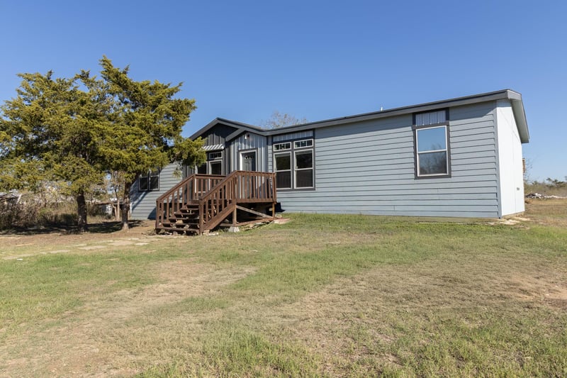 Virtual tour of 425 High View Ranch Dr