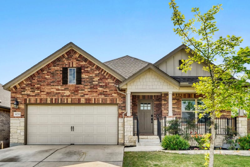Virtual tour of 426 Cold River RUN