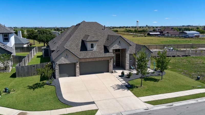 Virtual tour of 4300 Boyington DR