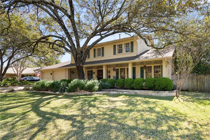 Virtual tour of 4303 Tallowood Dr