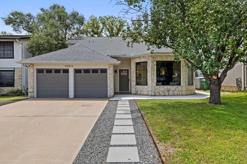 Virtual tour of 4304 Clarno DR