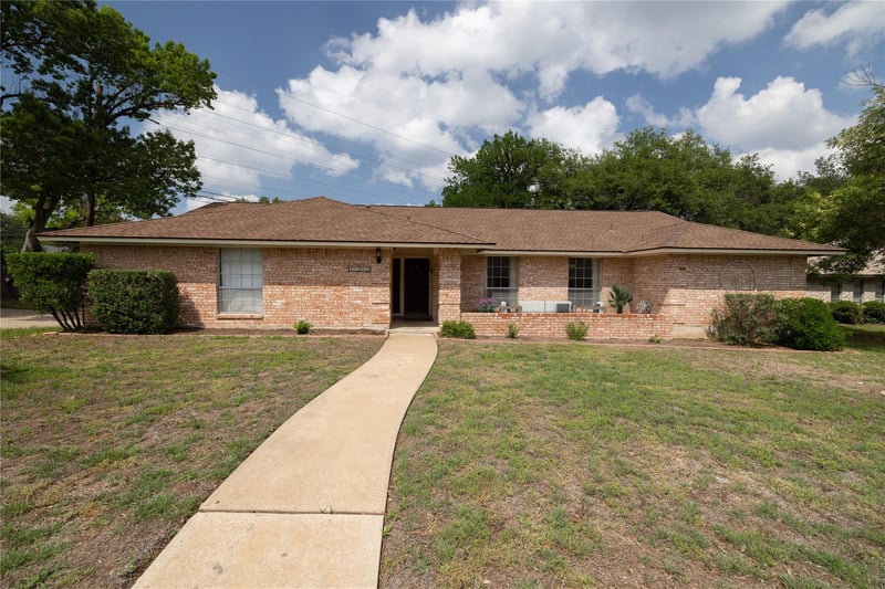 Virtual tour of 4304 Welland CIR