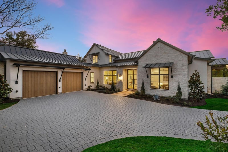 Virtual tour of 4316 Amarra DR