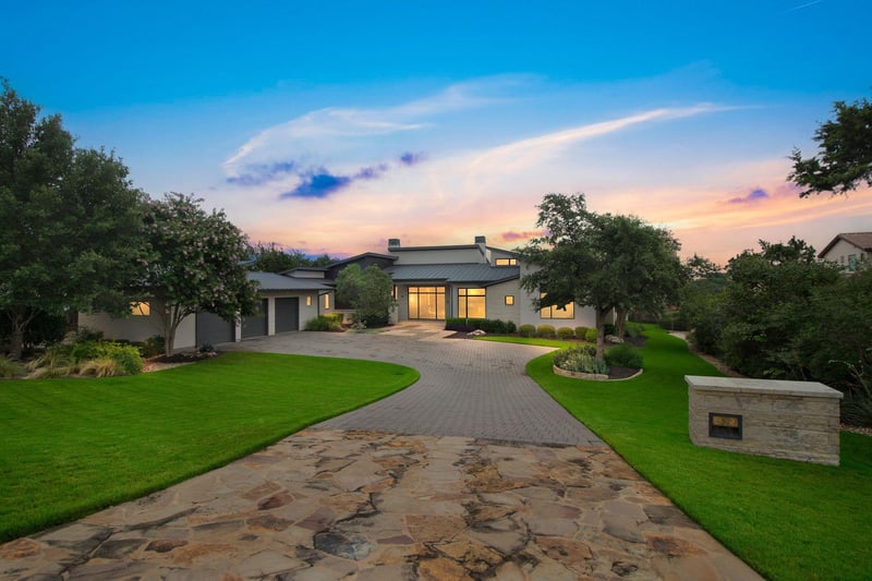 Virtual tour of 4329 Verano DR
