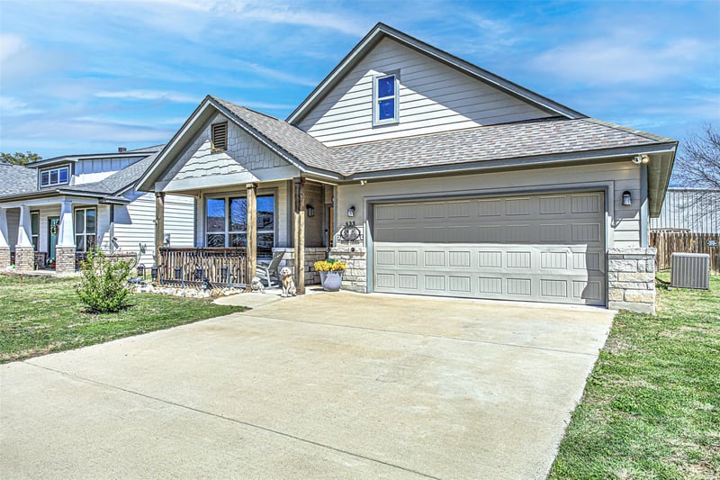 Virtual tour of 433 Dove TRL