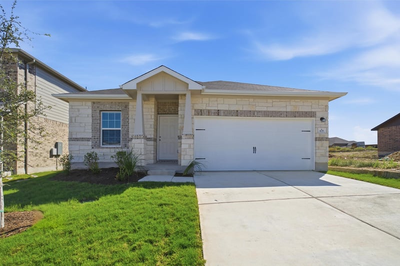Virtual tour of 435 Grey Leaf Rd