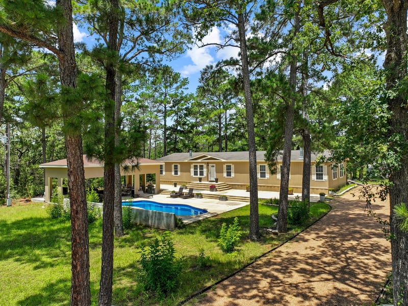 Virtual tour of 438 Kellar RD
