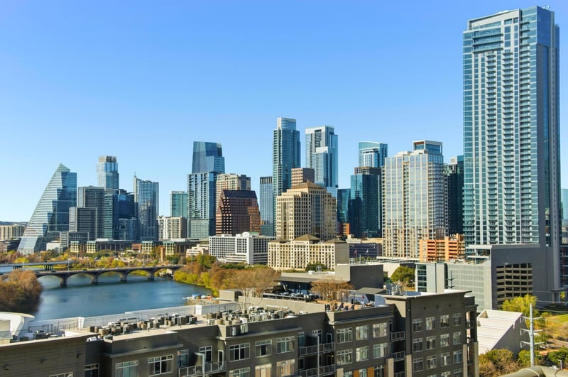 Virtual tour of 44 East Ave Unit #1503