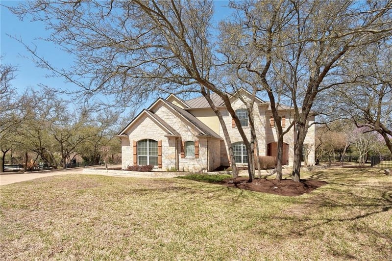 Virtual tour of 4400 Sharpshinned Hawk CV