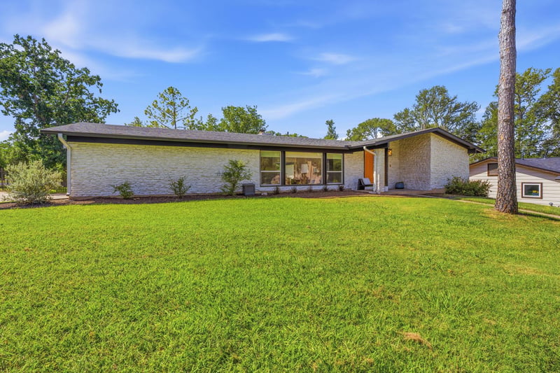 Virtual tour of 4403 Elmsgrove DR